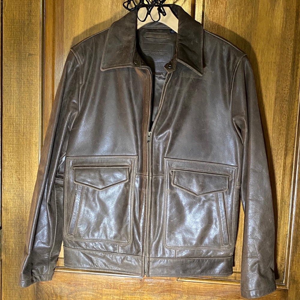 Roundtree & Yorke men leather jacket